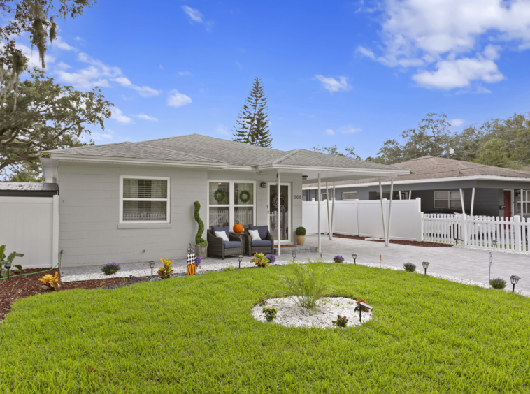 Beautiful Landscaping with new Sod at South Seminole Heights Home for Sale