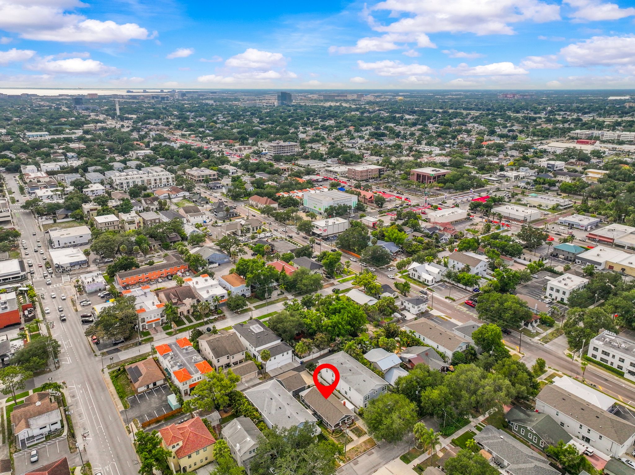 211 S ALBANY AVE | SOHO/HYDE PARK