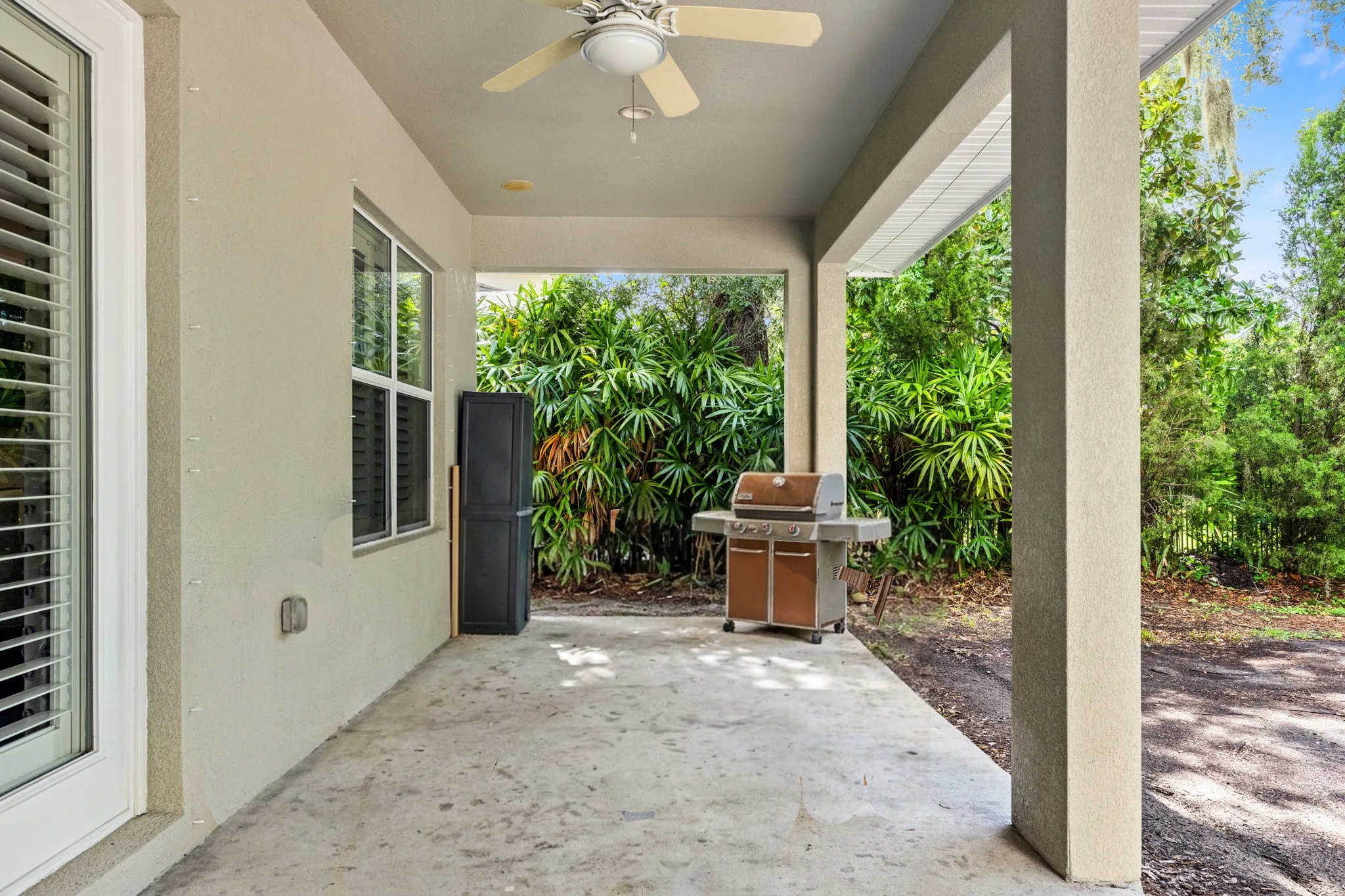 collov-ai_20260901133728_rcdn1k 2112 Carroll Landing – Old Carrollwood